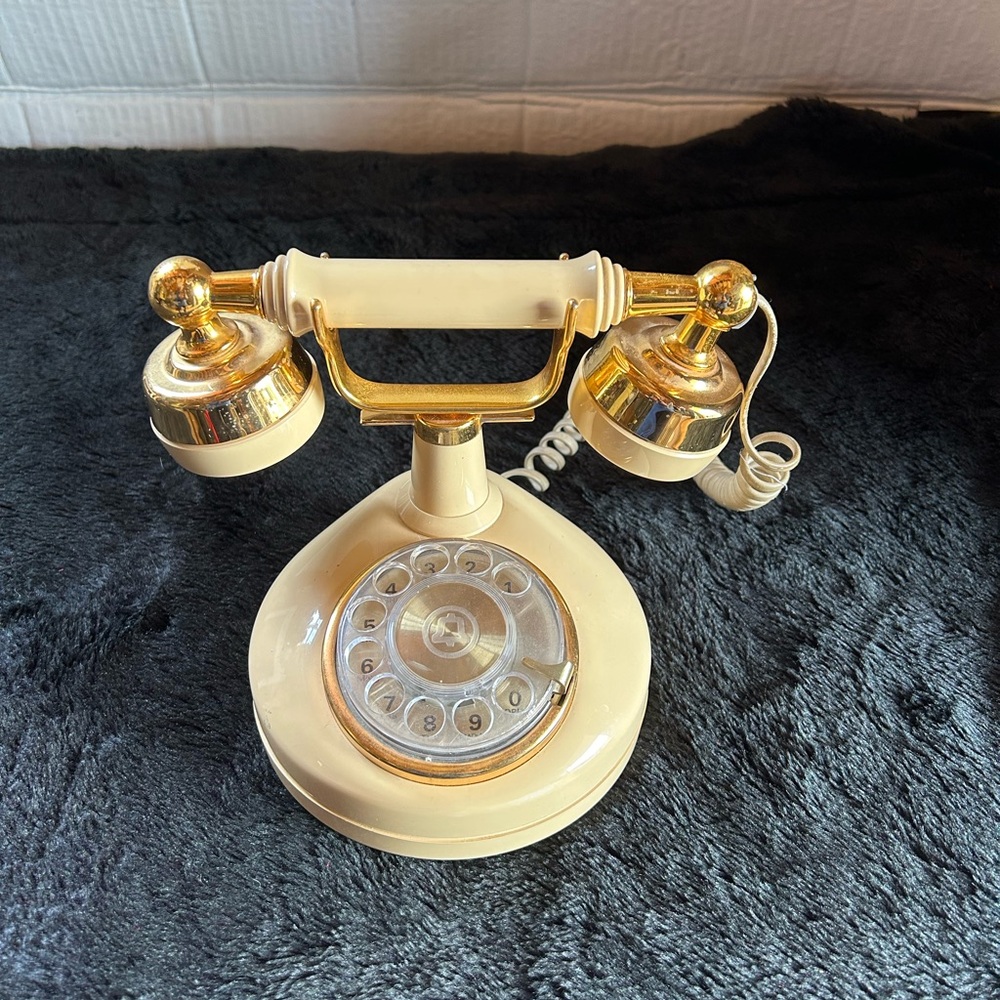Vintage Cream and Gold Rotary Phone